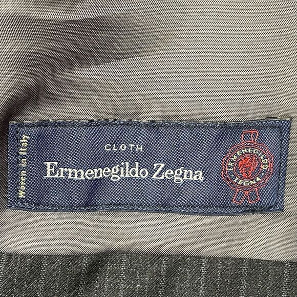 Saks Fifth Ave. Black Label Wool Pinstriped Blazer - Men’s 38R - Picture 9 of 10